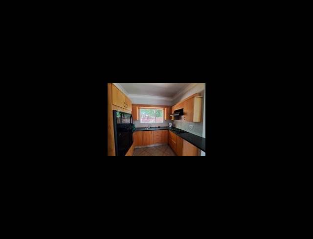3 BEDROOM HOUSE FOR SALE IN ELDORAIGNE